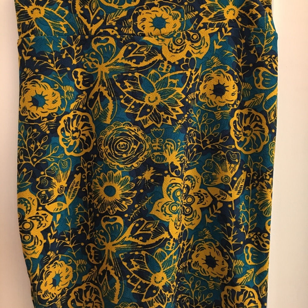 Lularoe Cassie Skirt